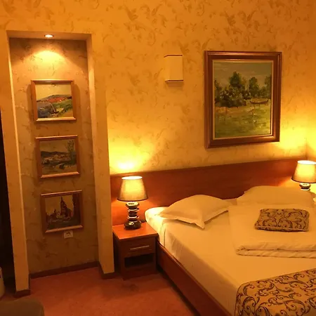 Casa David Hotell 4*