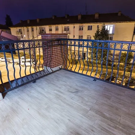 Casa David Крайова